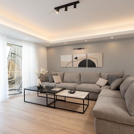 Luxury 4 Bedrooms Apartment Near Flisvos Marina Pireusz Kültér fotó