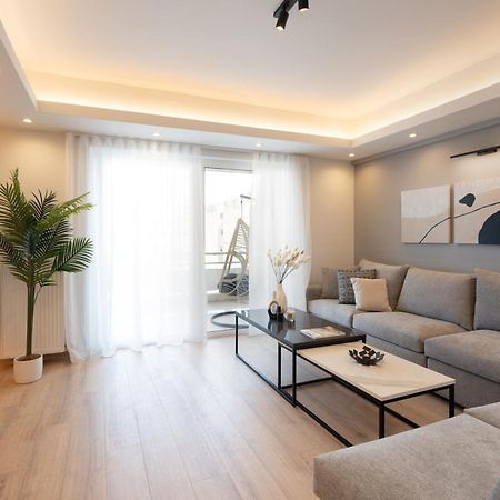 Luxury 4 Bedrooms Apartment Near Flisvos Marina Pireusz Kültér fotó