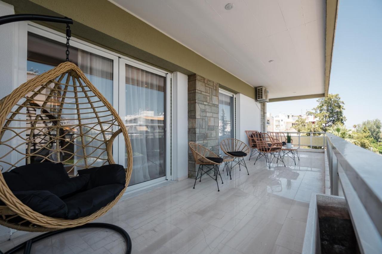 Luxury 4 Bedrooms Apartment Near Flisvos Marina Pireusz Kültér fotó