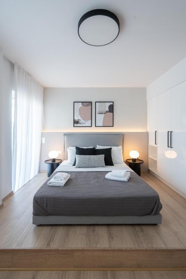 Luxury 4 Bedrooms Apartment Near Flisvos Marina Pireusz Kültér fotó