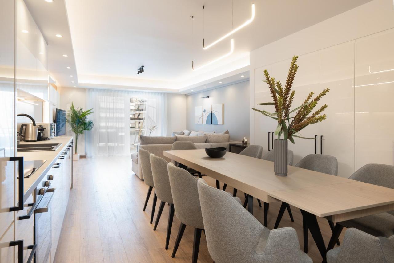 Luxury 4 Bedrooms Apartment Near Flisvos Marina Pireusz Kültér fotó