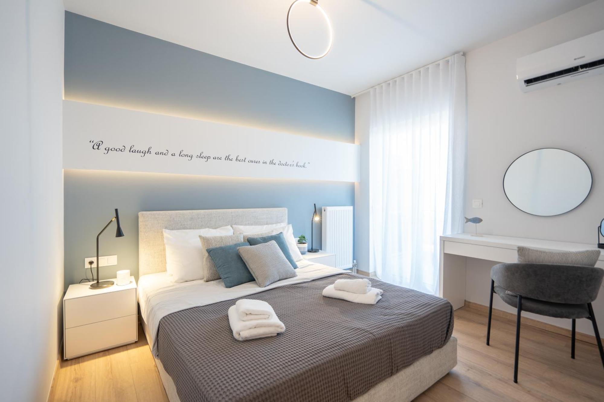 Luxury 4 Bedrooms Apartment Near Flisvos Marina Pireusz Kültér fotó